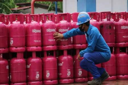 Pertamina Bantah Kabar LPG 3 Kg Pink Nonsubsidi Gantikan Gas Melon