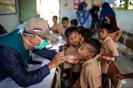 Cek Kesehatan Gratis Menyasar Siswa Sekolah dan Anak Jalanan 