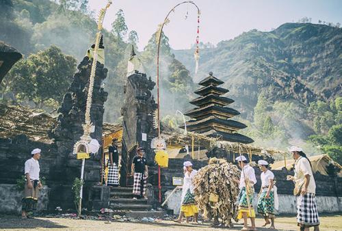 Pluralitas Hindu di Bali