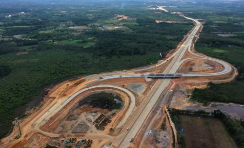 Melintasi Hutan Raya dan Membelah Ibu Kota 