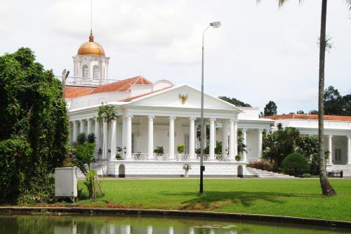 Istana Paladian Megah tanpa Beban