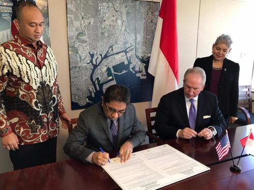 Memajukan Tanjung Priok Bermitra dengan Pelabuhan Los Angeles