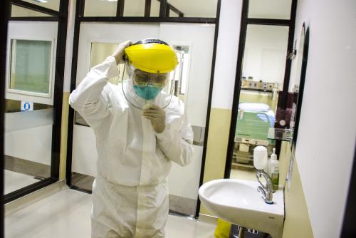 Wabah Virus Mutan dari Pasar Ikan