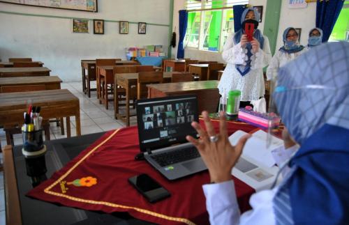 Begini Cara Sekolah Menjaring Penerima Kuota Internet Gratis 