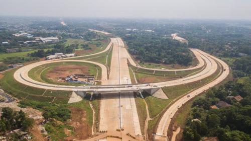 Bentangan Baru Jalan Bebas Hambatan di Jalur Produktif