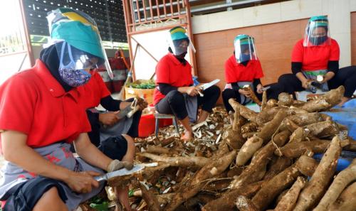 Kontribusi Nonmigas Terus Meningkat 	