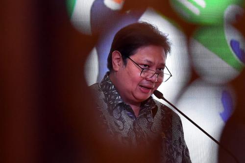 Geliat di Jalur Pemulihan