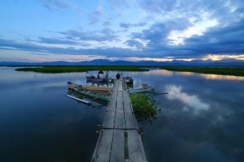 Pesona dan Keunikan Danau Limboto