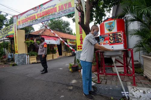 Mengenal Opsi Karantina Wilayah Terbatas