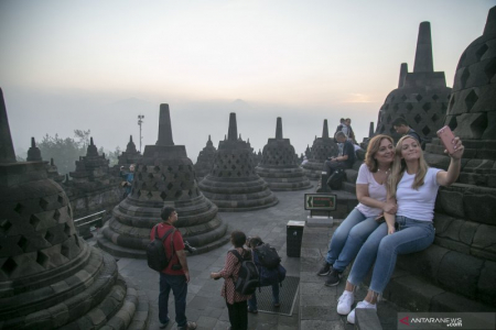 Mas Menteri Siap Jadi Penjaga Borobudur