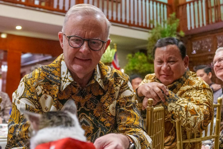 Diplomasi Istana ala Bobby Kertanegara