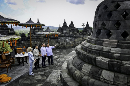 Presiden Macron di Candi Borobudur: Monumen Ini Inspirasi Dunia