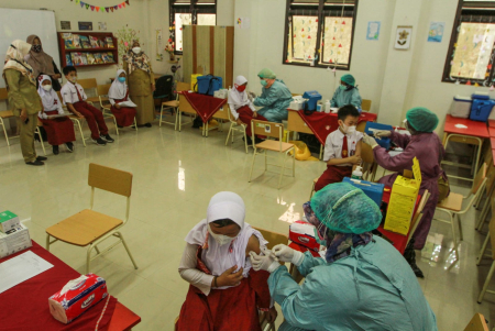 Vaksinasi Covid-19 untuk Anak 6—11 Tahun Mulai Bergulir