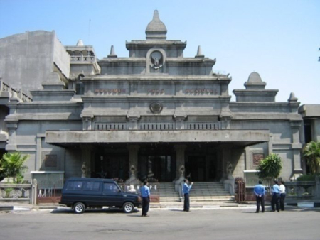 Sejarah Panjang Monumen Pers Nasional 