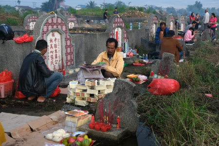 Hari Penghormatan Leluhur, Wisata Religi di Pangkalpinang