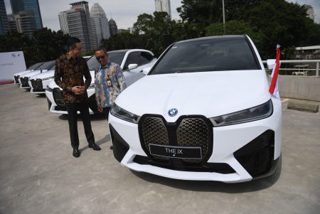 Asyik! Ratusan Mobil Listrik di KTT ASEAN 2023