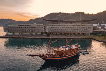 “Puncak Komodo”, Unggulan Destinasi MICE Labuan Bajo