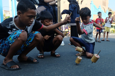 Merawat Asa Permainan Tradisional