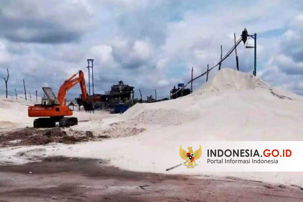 Indonesia Go Id Mendorong Hilirisasi Pasir Silika