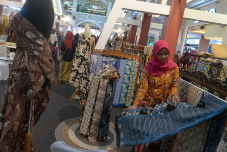 Mendorong Industri Kecil Naik Kelas