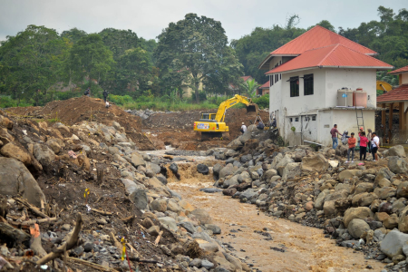 Bangkitnya Sumbar Pascabencana Banjir Bandang 