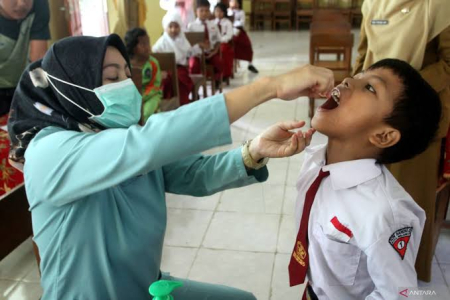 Memutus Mata Rantai Penularan Polio