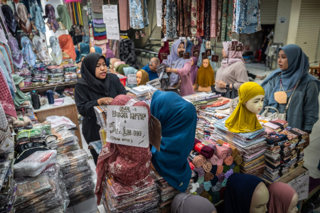 Pemerintah Respons Fenomena Deflasi, Upaya Stabilitas Ekonomi Indonesia