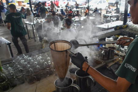 Menyusuri Budaya Minum Kopi Masyarakat Aceh