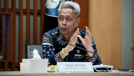 Jutaan Anak Putus Sekolah Paling Butuh Sekolah Rakyat