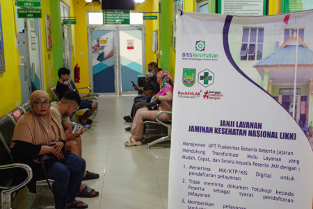 Sepuluh Tahun JKN: Indonesia Menyatukan Layanan Kesehatan lewat Gotong Royong