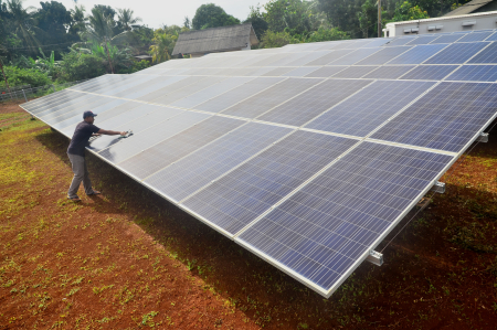 Pengembangan Energi Bersih Buka Peluang Lapangan Kerja Baru