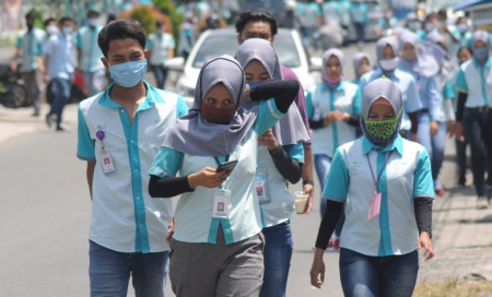 Menjaga Kinerja Industri Tetap Stabil
