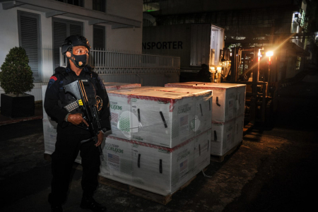 Audit Berkala untuk Amankan Stok Vaksin di Daerah