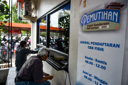 Halo Warga Banten! Pembebasan Pokok-Sanksi Pajak Kendaraan Bermotor Diperpanjang