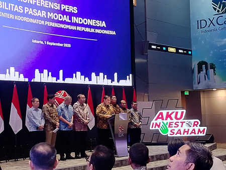 Govt Urges Businesses to Remain Optimistic