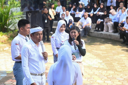 Menkomdigi - Gubernur Jabar Kolaborasi Sosialisasikan PP Tunas