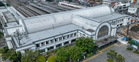 Stasiun Jakarta Kota, Simpul Transportasi Bersejarah yang Terus Bertransformasi
