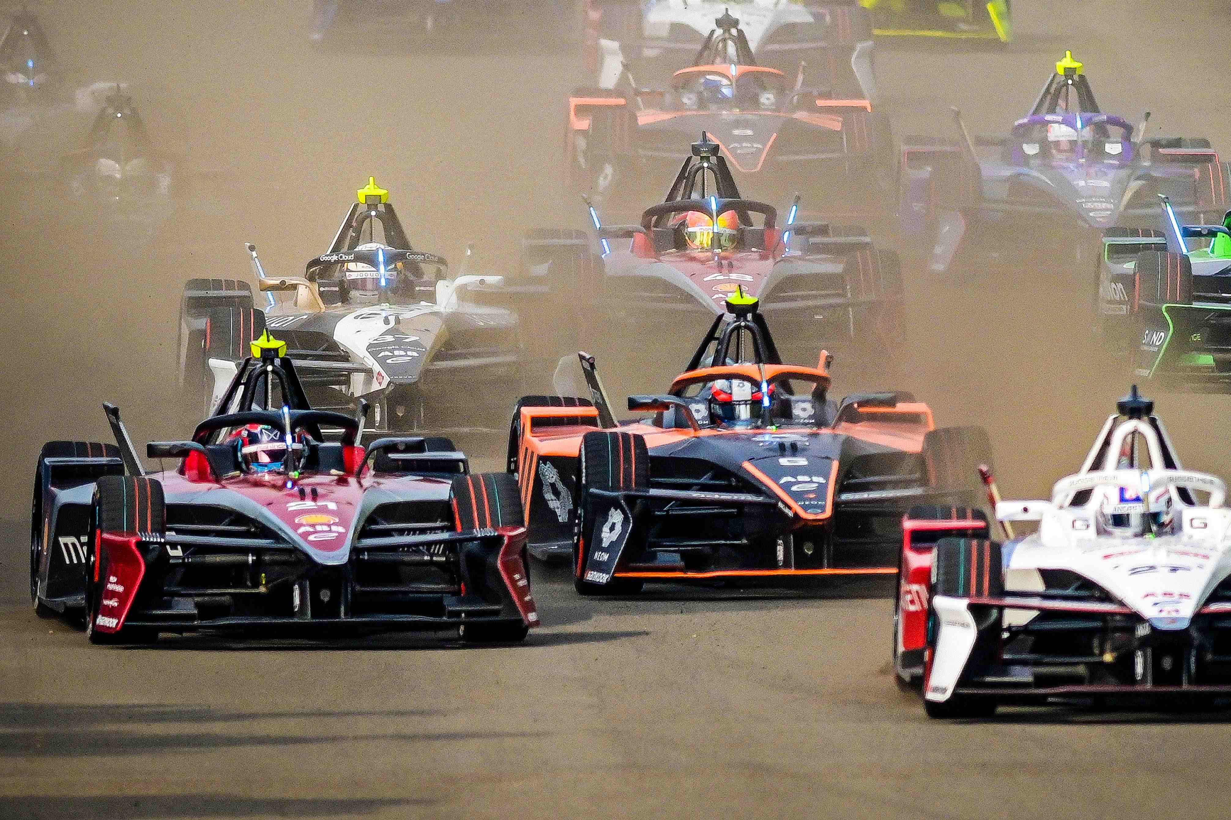 Ajang Balap Formula E Meriahkan HUT Jakarta