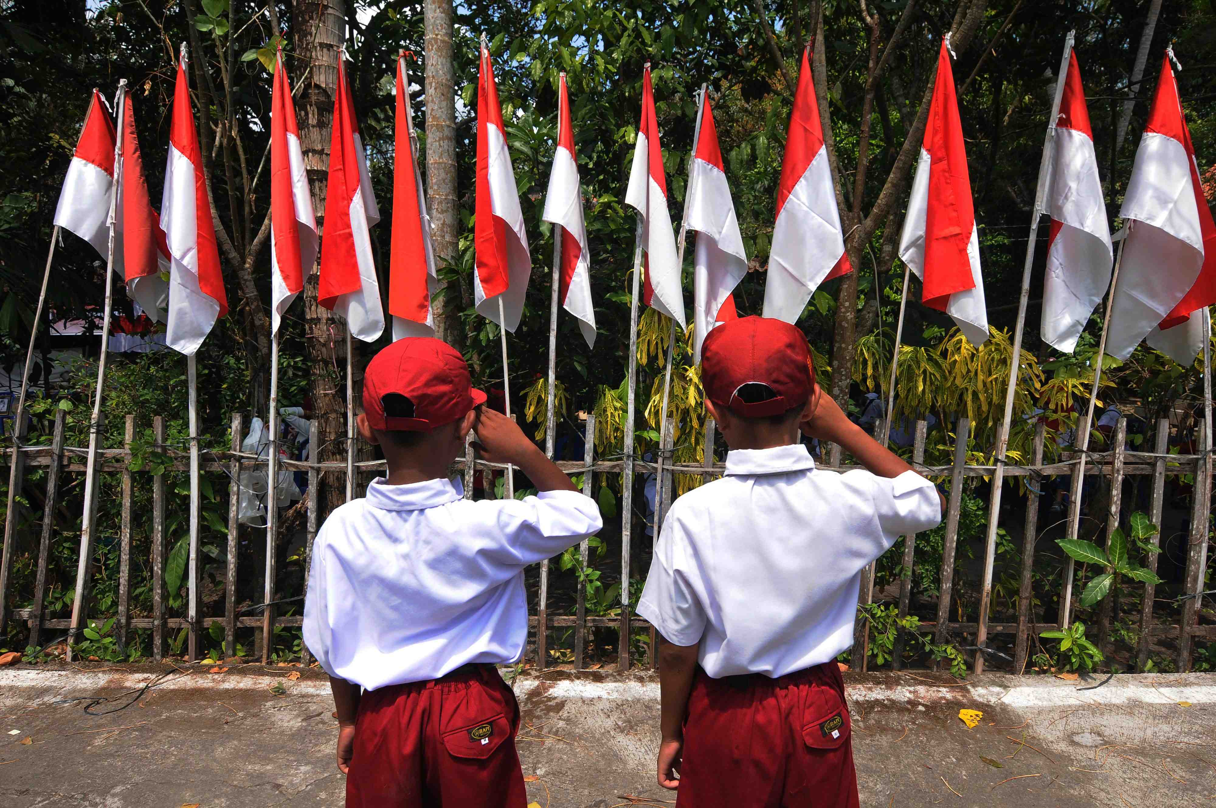 Penghormatas pada Merah Putih