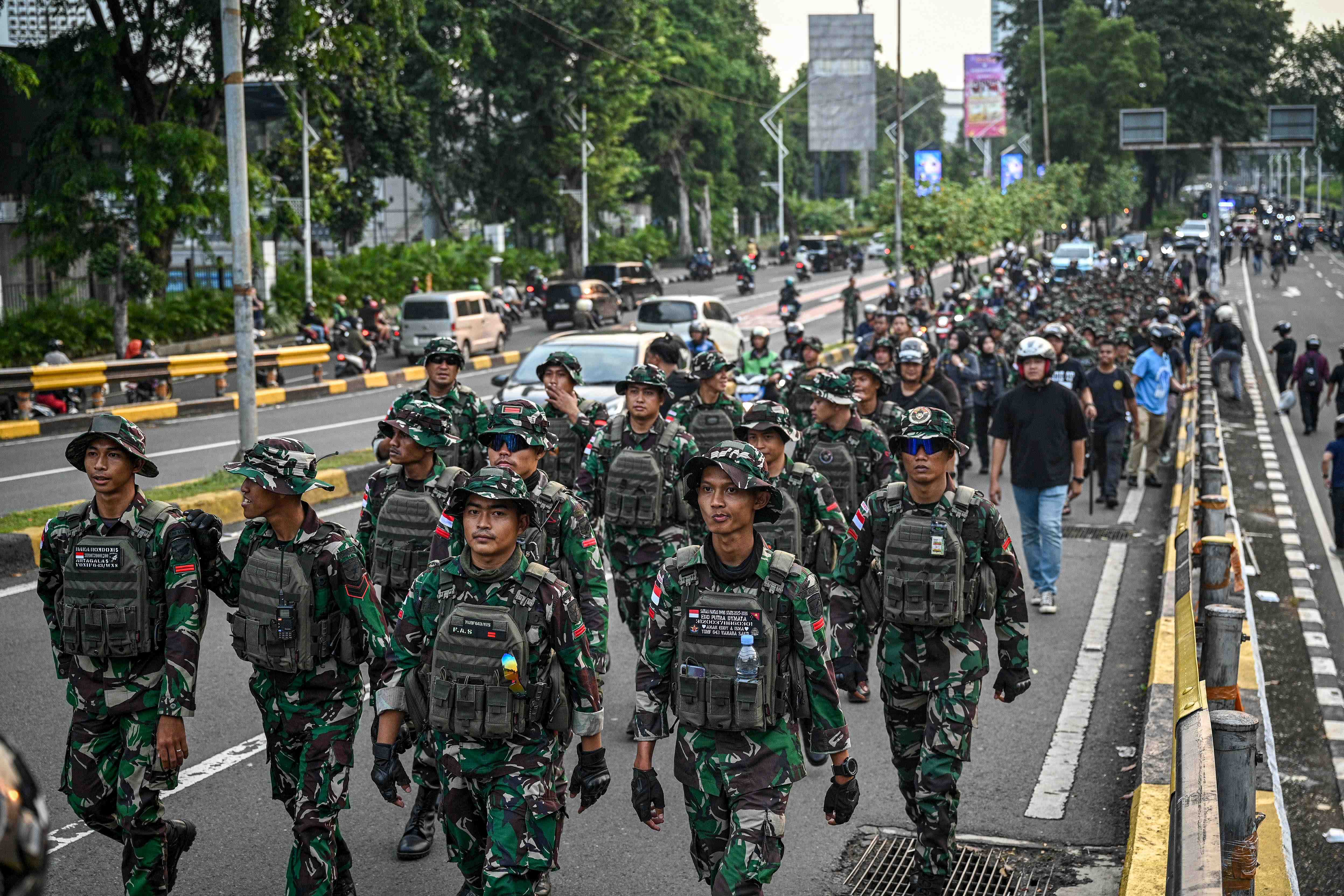 TNI-Polri Gelar Patroli Agar Situasi Aman Terkendali