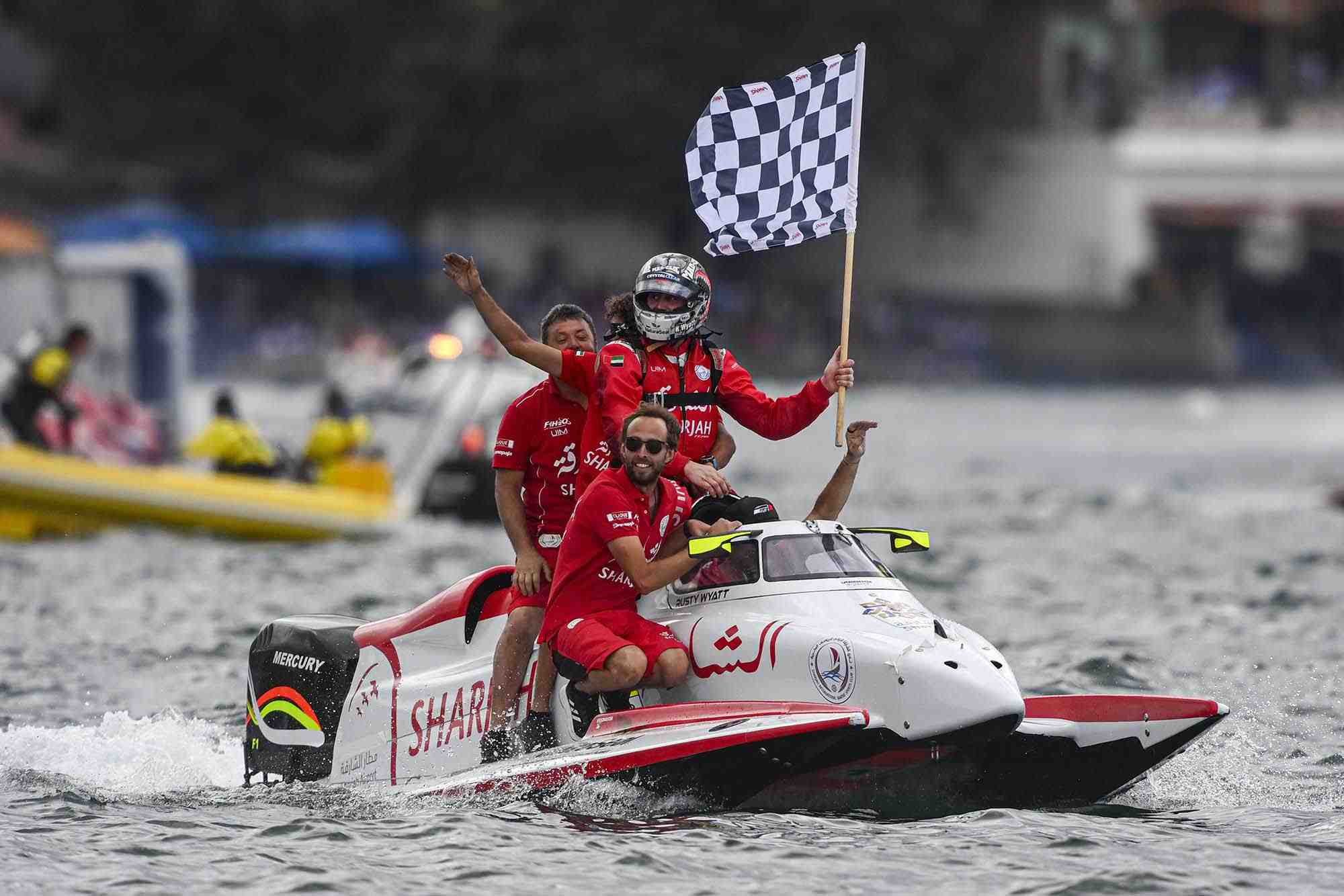 F1 Powerboat Seri  Danau Toba Sukses Digelar