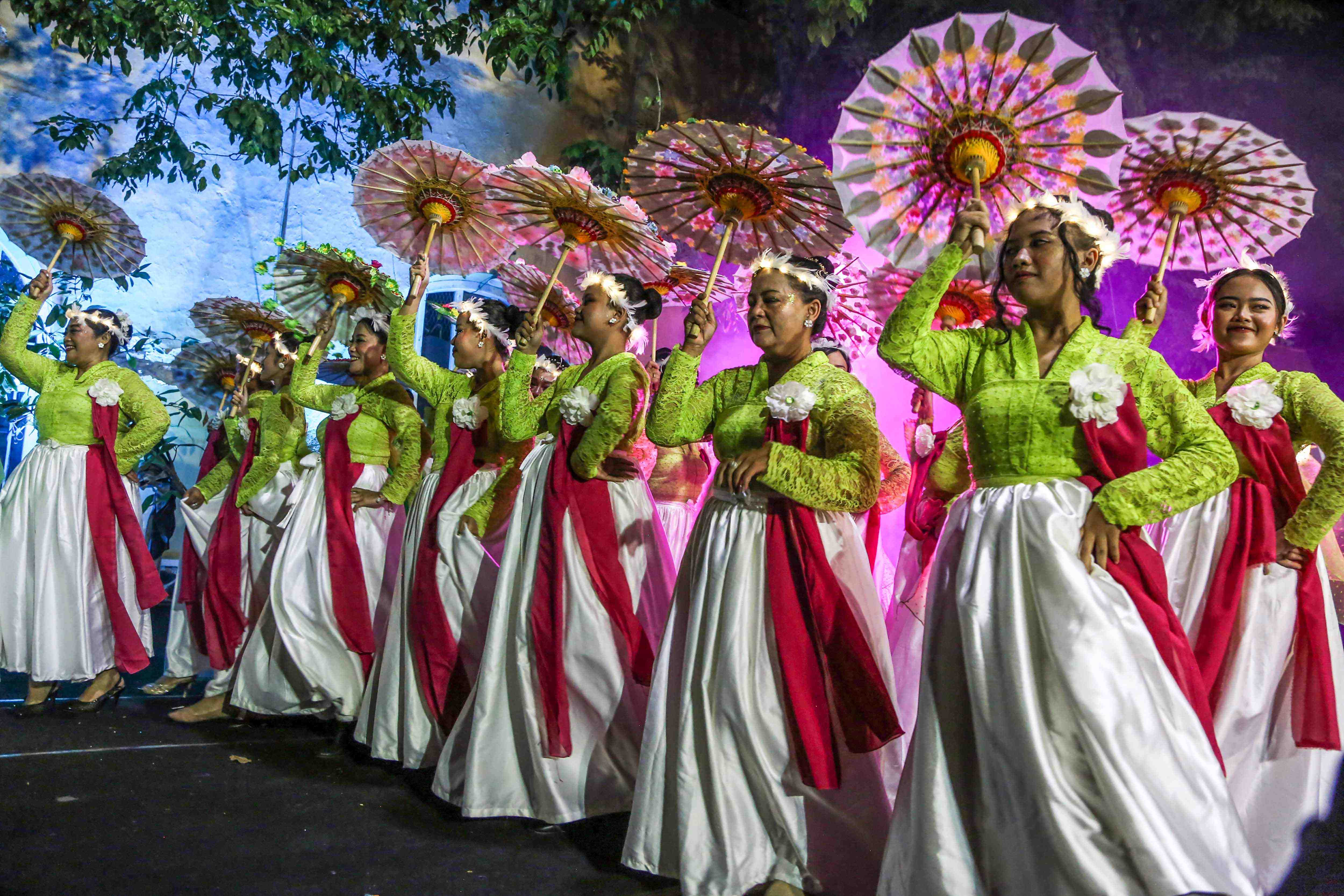 Semarak Warna di Festival Kota Tua Semarang 