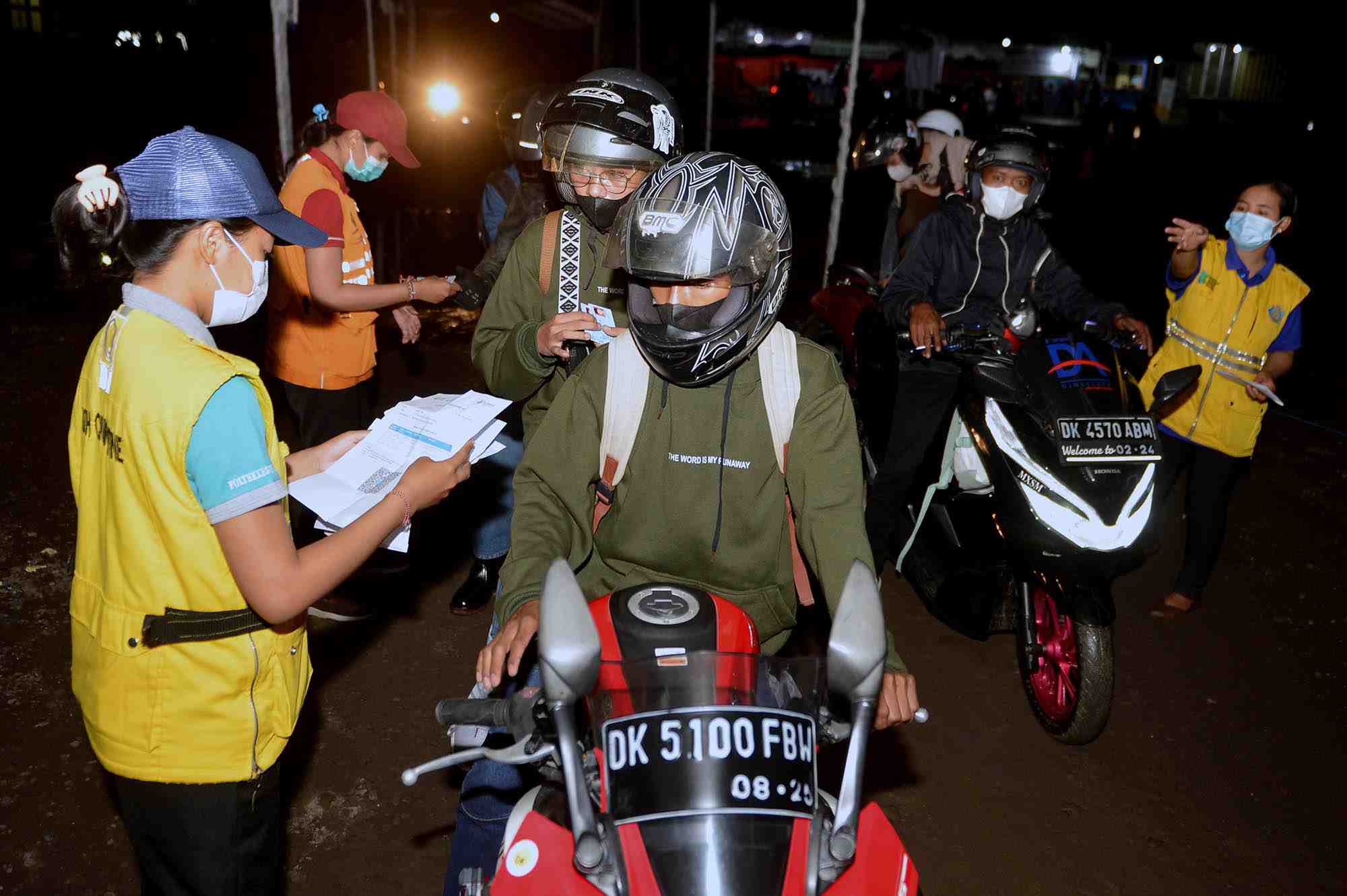 Pemudik Wajib Tunjukkan Sertifikat Vaksin Covid-19