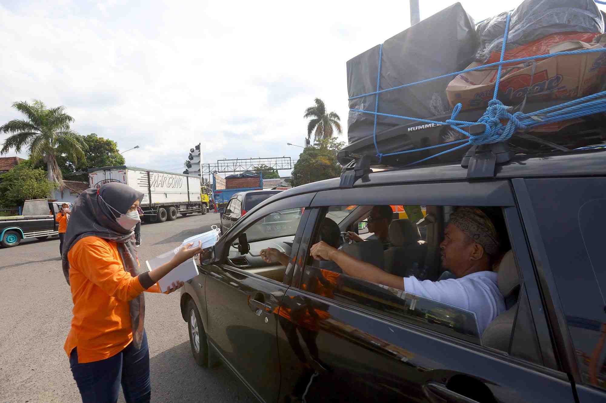 Penegakan Prokes di Jalan