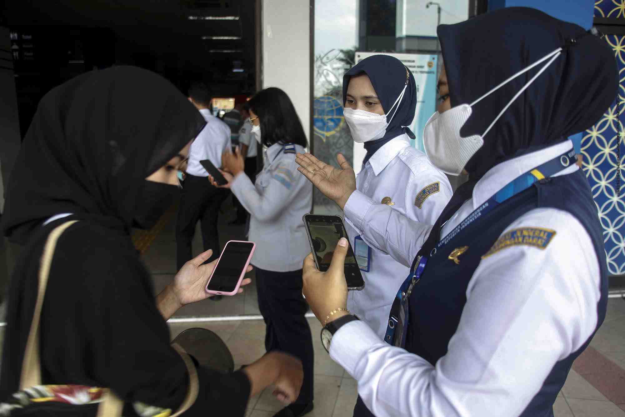 Penegakan Prokes di Terminal