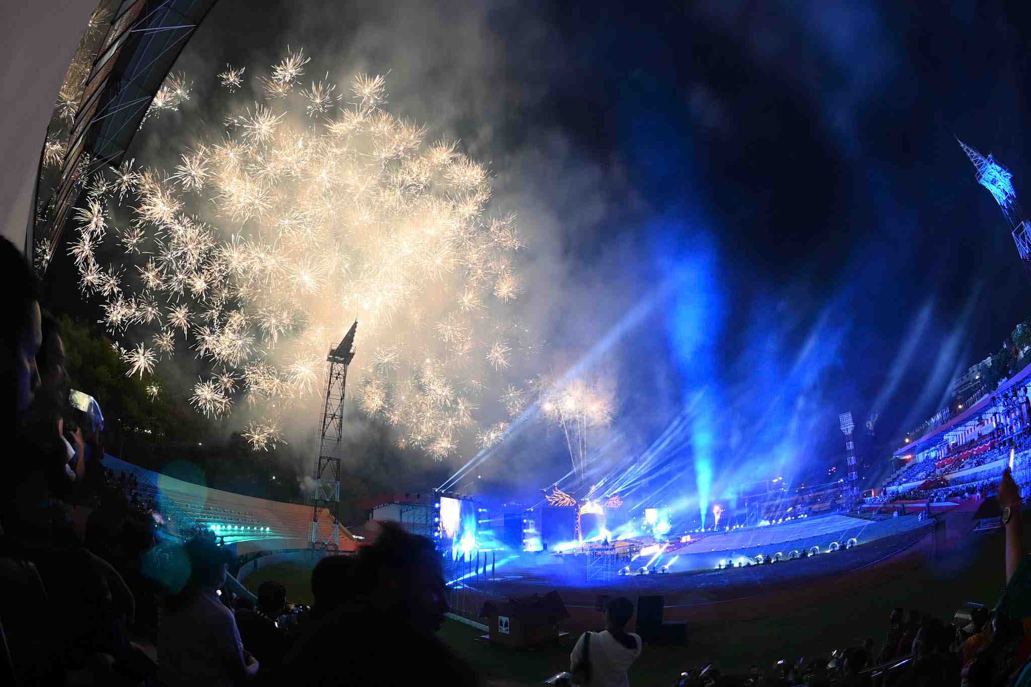 Pesta Kembang Api