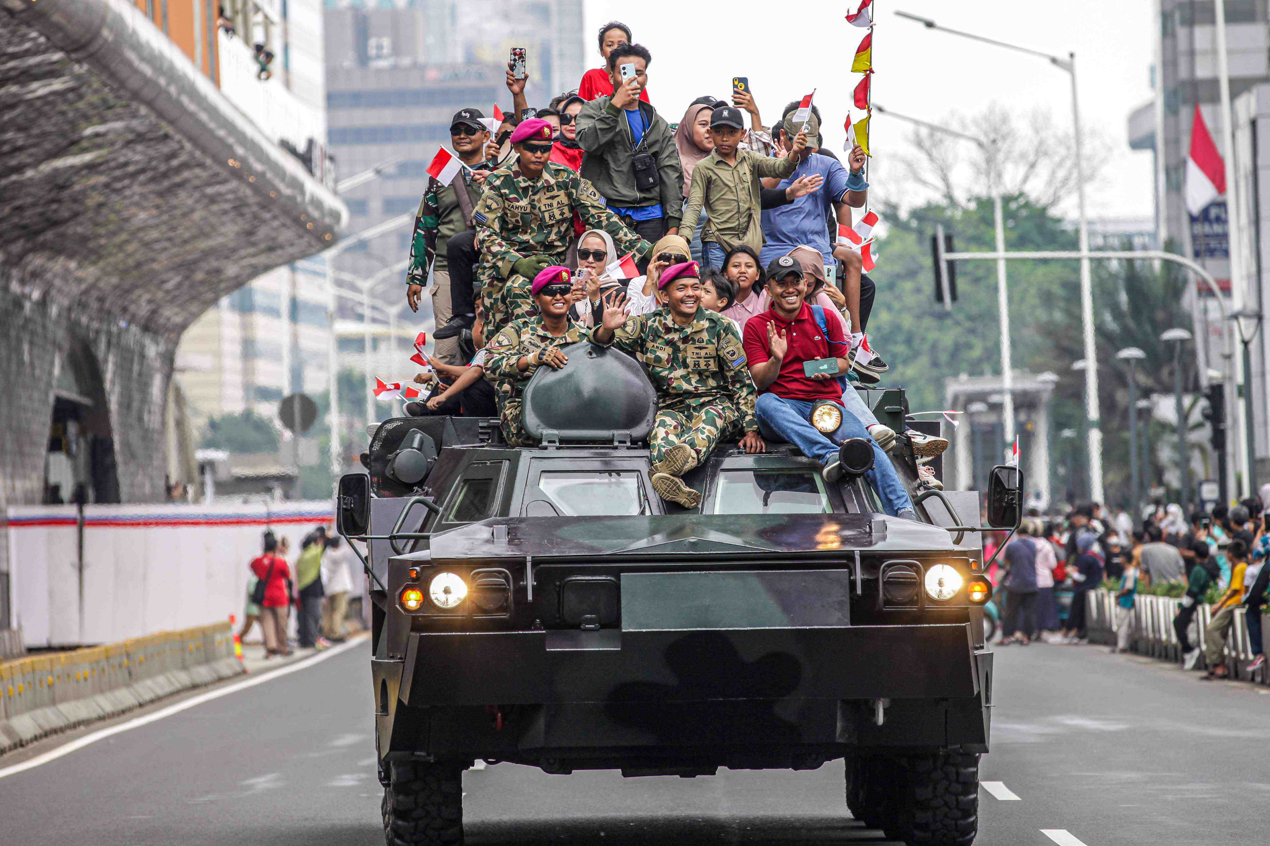 TNI PRIMA yang Manunggal dengan Rakyat