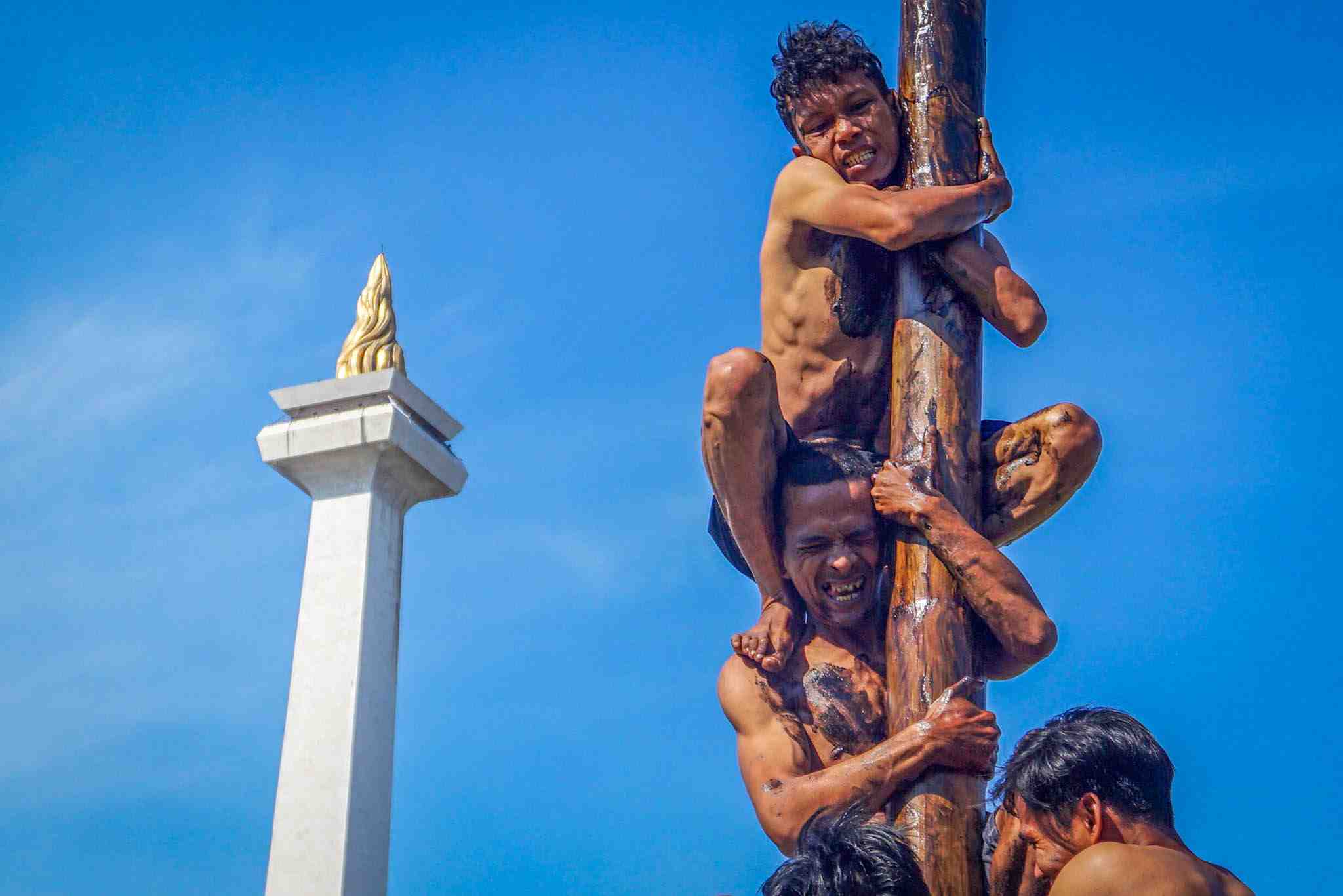 Tradisi Rakyat Ramaikan Hari Kemerdekaan